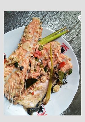 Foto resep Salmon Bone bumbu Kecombrang
