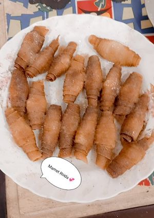 صورة لوصفة سمبوسك بالسكر والقرفه 🤤🤤🤤