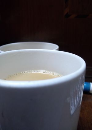 इलाइची चाय (elaichi chai recipe in Hindi) रेसिपी मुख्य फोटो