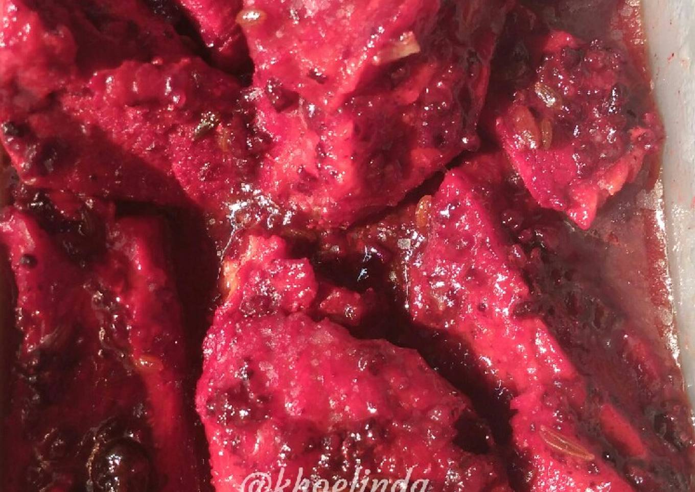 Daging (babi/ayam) panggang merah / charsiu