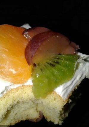 Foto resep Cake potong toping buah segar