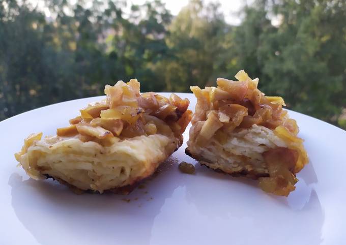 Творожно-яблочный десерт из лаваша