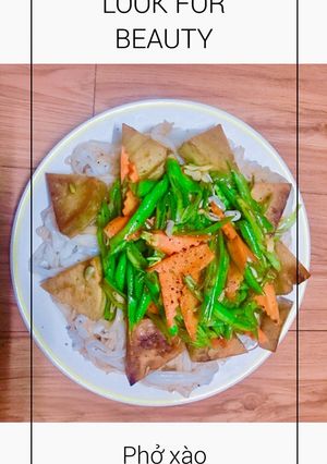 Hình của món Phở xào chay.