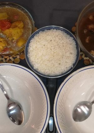 Una foto de Escorpora estilo Thai y pollo hoisin