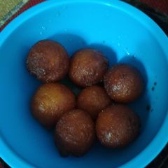 A picture of Gulabjamun.