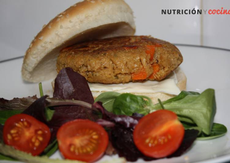 Hamburguesa vegetariana de soja texturizada