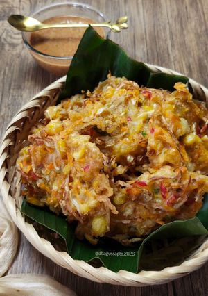 Foto resep Bakwan Sayur Pedas (1215)