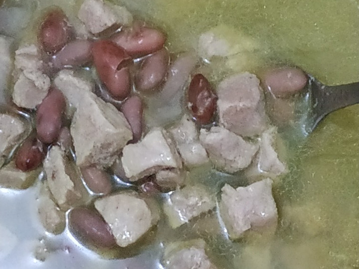 Bagaimana Membuat Sup Daging Kacang Merah Anti Gagal