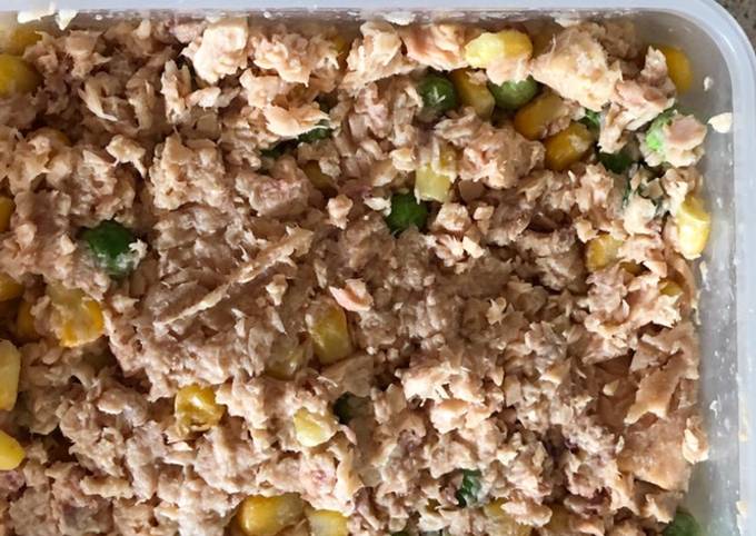 Recipe of Favorite Salmon, Peas and Sweetcorn Crush