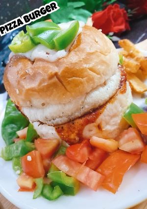 A picture of Pizza Burger.