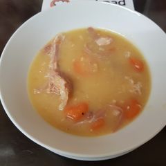 A picture of My Ham Shank Soup (Thick pea soup).