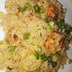 A picture of Lemon prawn rice.