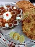 Dahi Chana with Khasta Peethi Pooris