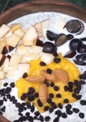 A picture of Mango pudding.