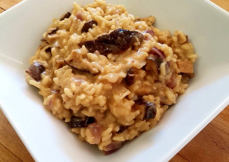 Risotto de setas shitake con queso gorgonzola