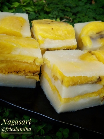 Langkah Mudah untuk Membuat 🌻Nagasari - FLo Enak Dan Mudah