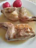 Codornices en salsa