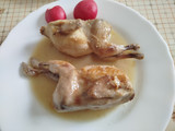 Codornices en salsa
