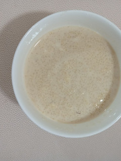A picture of Milk pudding.