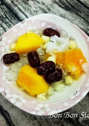 Hình của món Đu đủ tiềm táo đỏ bổ dưỡng đẹp da.