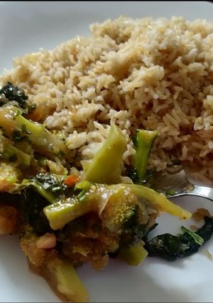A picture of Stir fried Broccoli with Brown Rice.