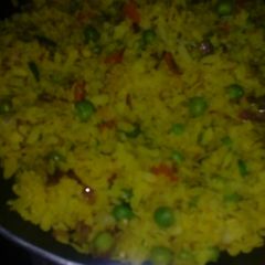 A picture of Kanda poha indauri style.