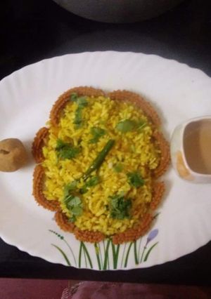 A picture of Puffed rice upma.