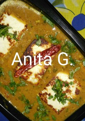 A picture of Paneer tikka masala.
