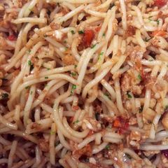 Simple and easy stir fry pasta 🍝 A picture of Simple and easy stir fry pasta 🍝.