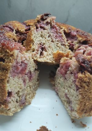Una foto de Budín saludable de frutillas y bananas