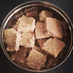 Sesame seeds Ground nuts Golpapdi A picture of Sesame seeds Ground nuts Golpapdi.