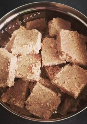 A picture of Sesame seeds Ground nuts Golpapdi.