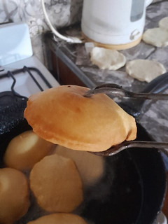 Una foto de Torta fritas criollas