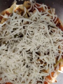 ચીઝ પિઝા(cheese pizza Recipe in Gujarati) રેસીપી મુખ્ય ફોટો