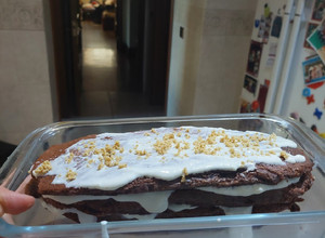 Una foto de Torta red velvet de maní/almendras keto