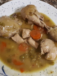 Una foto de Pollo en salsa