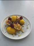 Spumă de Gorgonzola și Sos de Caise cu Rozmarin