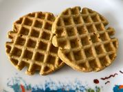 Una foto de waffles de banana