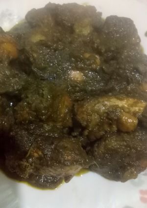 A picture of Fenugreek chicken.