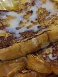 French Toast Kayu Manis, Brown Sugar, dan Susu Kental Manis