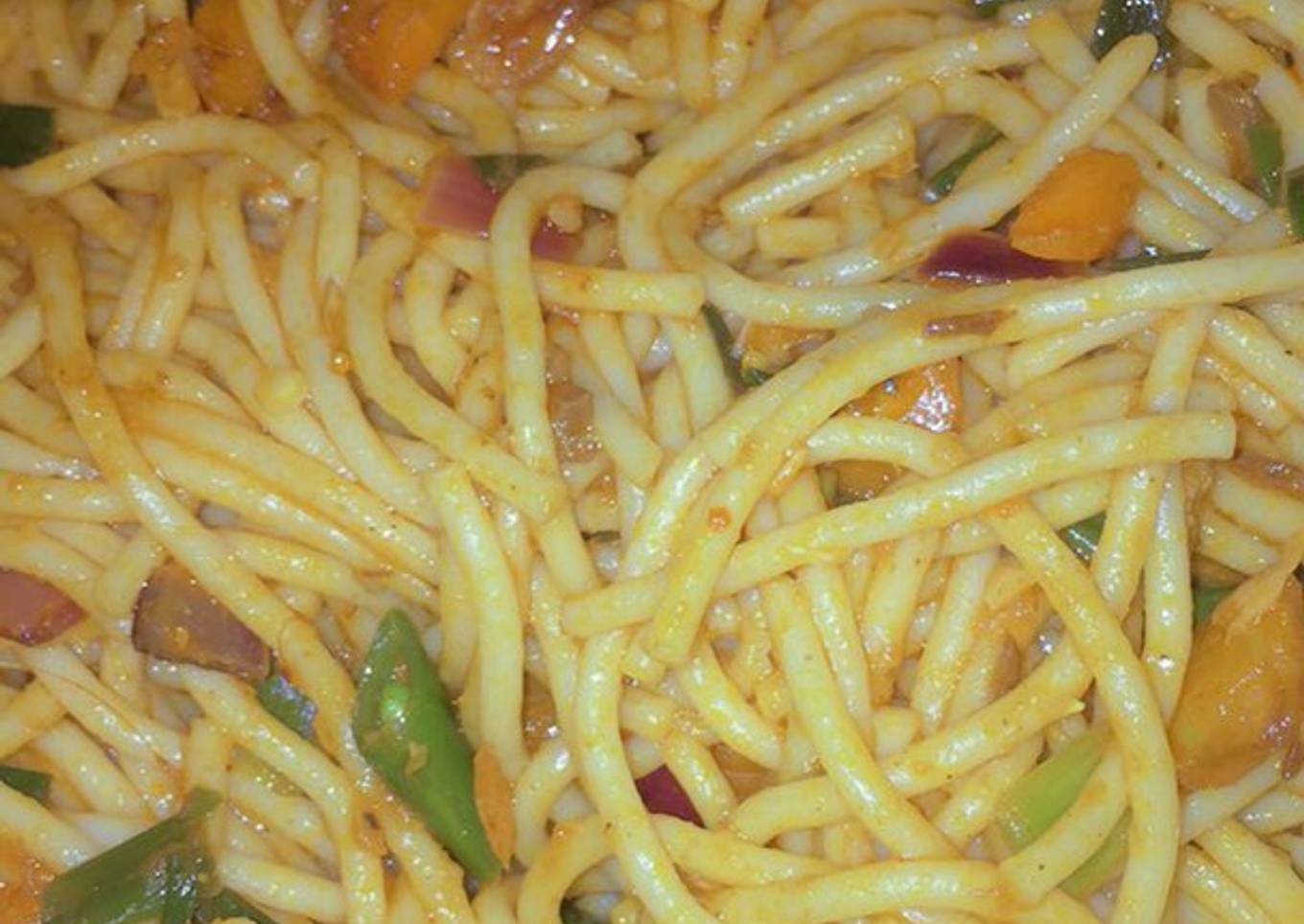 Stir fry spaghetti