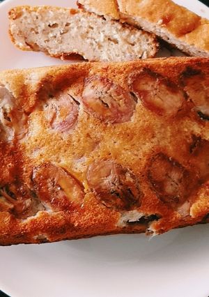 A picture of Upside down banana loaf.