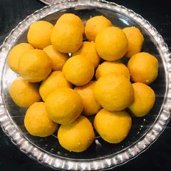 Besan ladoo recipe A picture of Besan ladoo recipe.