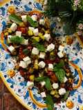 Insalata di riso venere feta e verdure