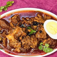 A picture of Mutton Curry.