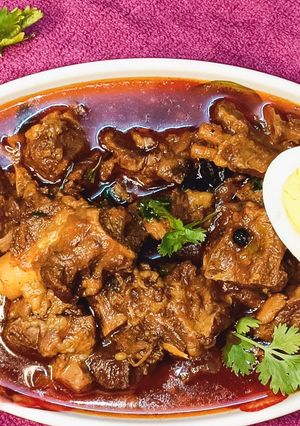 A picture of Mutton Curry.