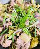 Thịt Nạc Heo Xào Cải Chua