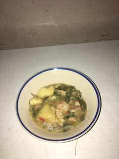 A picture of One pot potato soupy porridge.