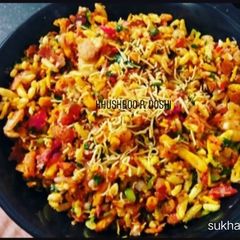 Bombay style sukha bhel A picture of Bombay style sukha bhel.