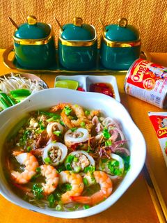 Hình của món Hủ tiếu hải sản.